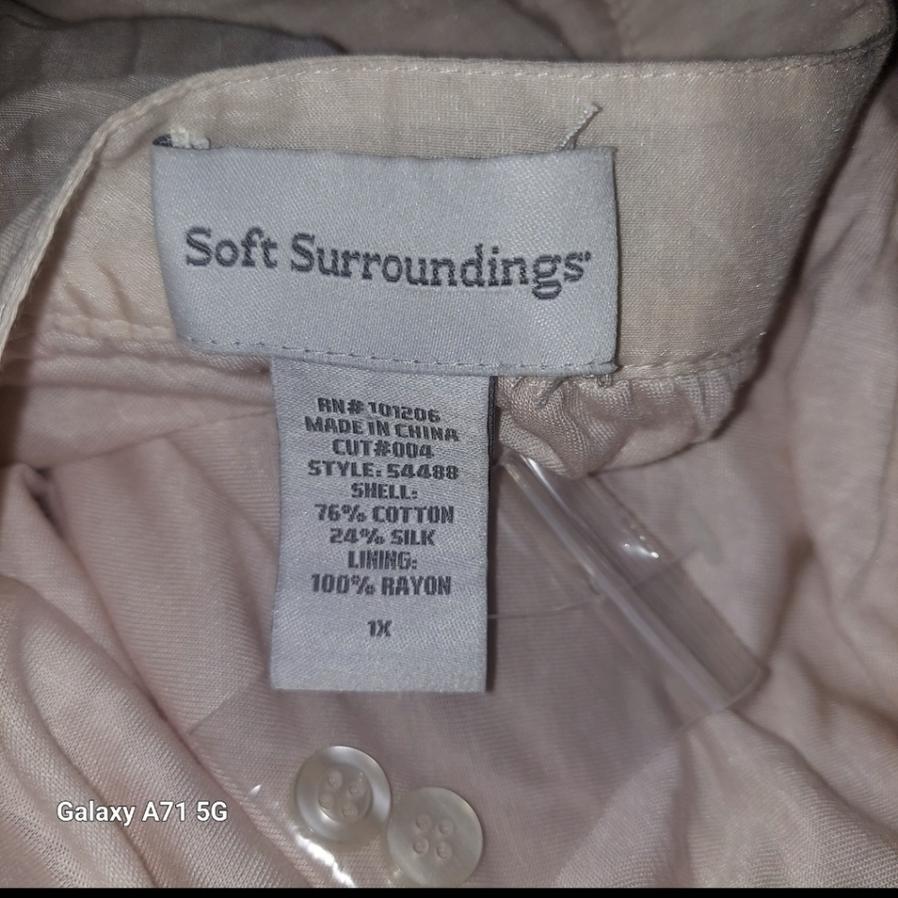 SOFT SURROUNDING TUNIC - Picture 9 of 9
